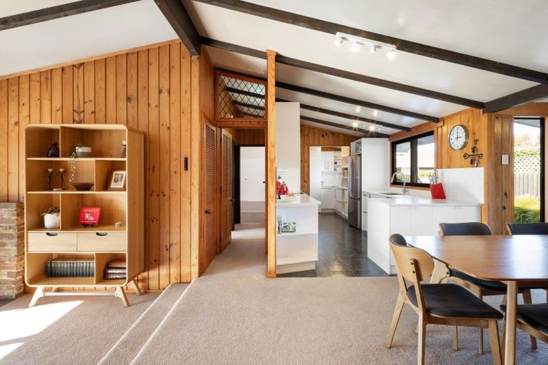 Photo of property in 10 Buckland Place, Cambridge, 3434