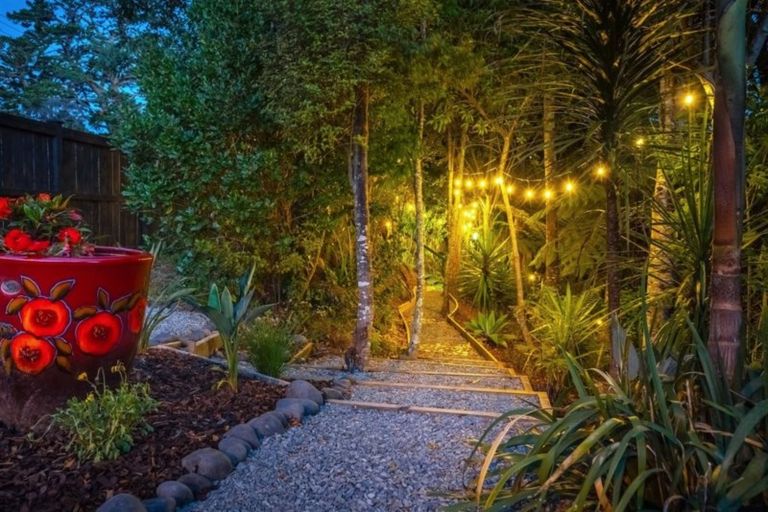 Photo of property in 86 Rangatira Road, Beach Haven, Auckland, 0626