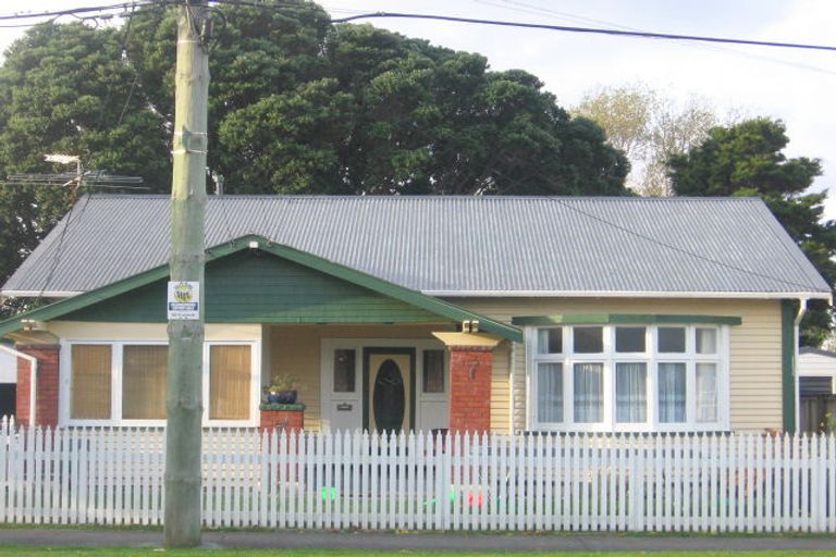 Photo of property in 43 Te Mome Road, Alicetown, Lower Hutt, 5010