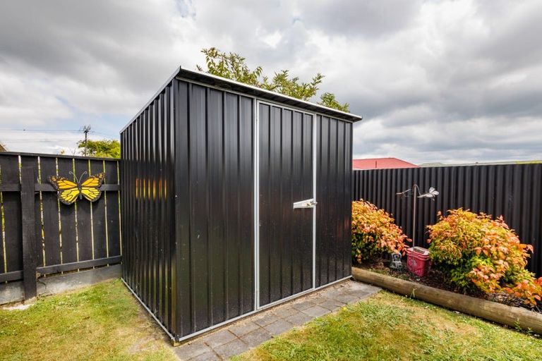 Photo of property in 6 Monrad Street, Highbury, Palmerston North, 4412