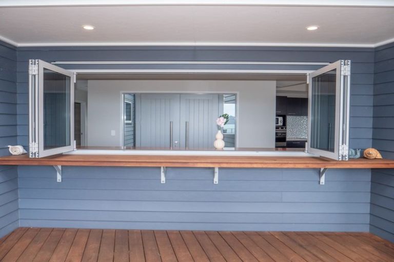 Photo of property in 10 Torsby Road, Coopers Beach, 0420