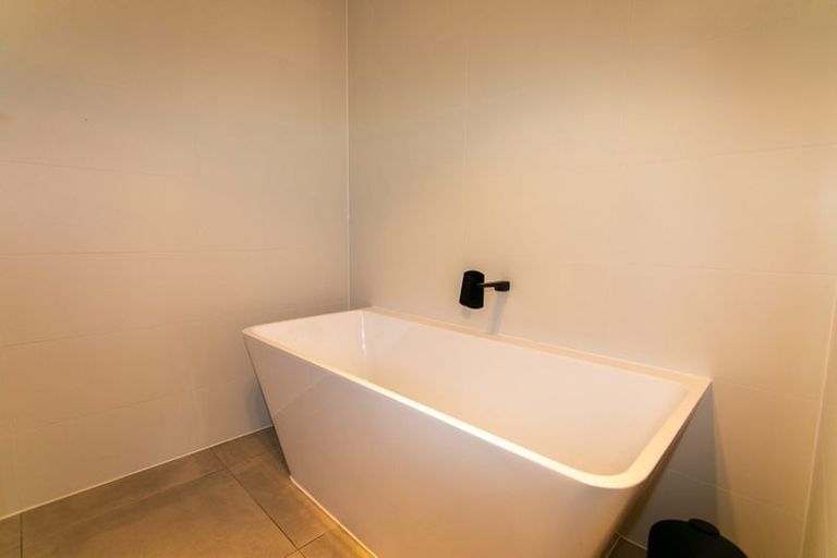 Photo of property in 4 Wychbury Street, Spreydon, Christchurch, 8024