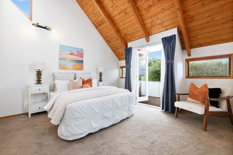 Photo of property in 5 Palmyra Way, Half Moon Bay, Auckland, 2012