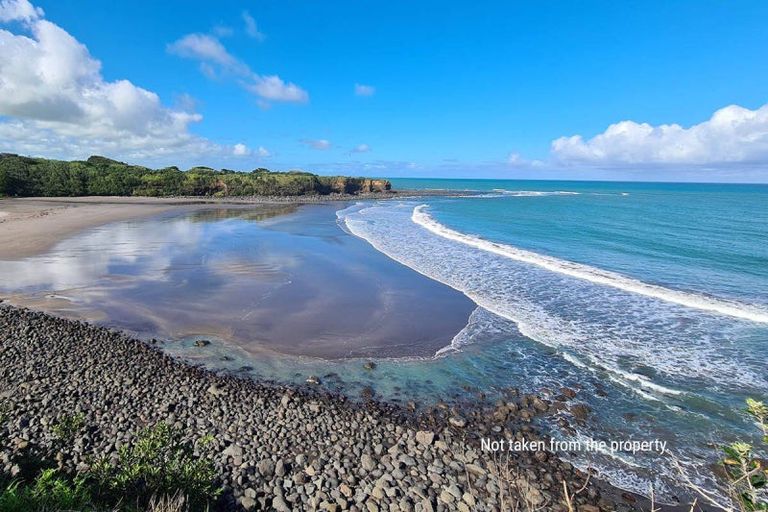 Photo of property in 34 Hickey Place, Opunake, 4616