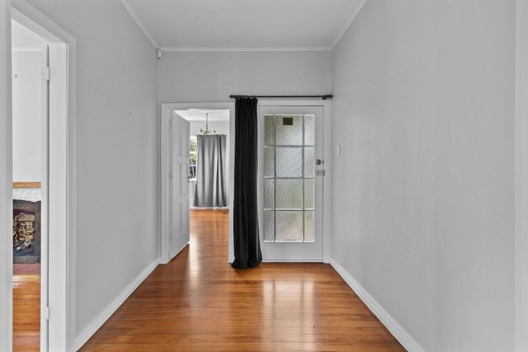 Photo of property in 4 Valley Terrace, Hamilton Central, Hamilton, 3204