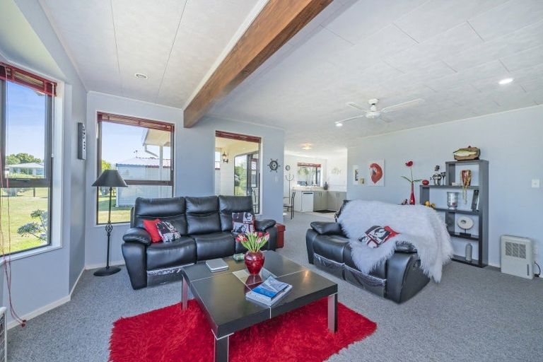 Photo of property in 10 Ocean View Place, Southbridge, Leeston, 7683