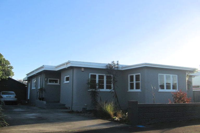 Photo of property in 5 Karamu Avenue, Takaro, Palmerston North, 4410