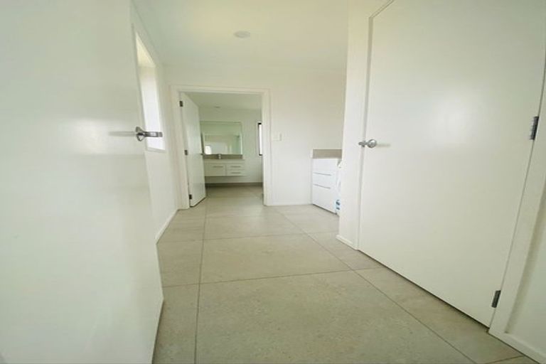 Photo of property in 9c Rishworth Avenue, Stanmore Bay, Whangaparaoa, 0932