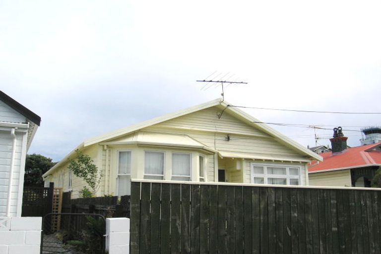 Photo of property in 44 Bridge Street, Rongotai, Wellington, 6022