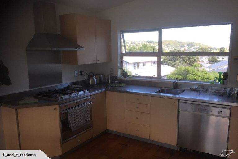 Photo of property in 11 Rhine Street, Island Bay, Wellington, 6023
