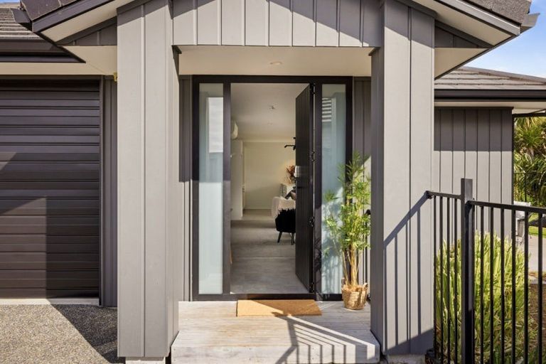 Photo of property in 85 Hills View Drive, Papamoa, 3118