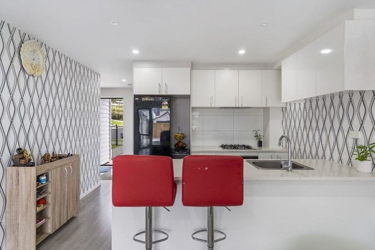 Photo of property in 54 Lime Hill Rise, Flat Bush, Auckland, 2019