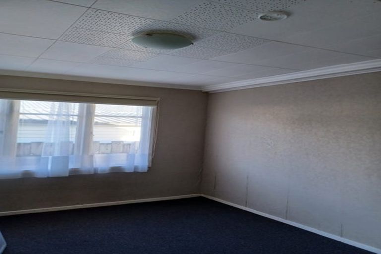 Photo of property in 3 Sandleigh Road, Hamilton Lake, Hamilton, 3204