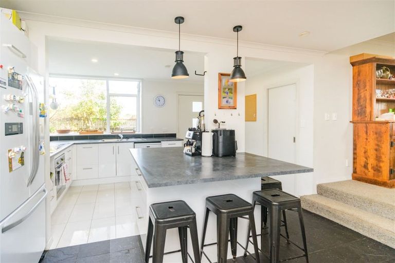 Photo of property in 118 Fitzroy Street, Terrace End, Palmerston North, 4410