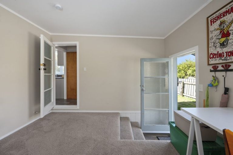 Photo of property in 15 Kutai Street, Turangi, 3334