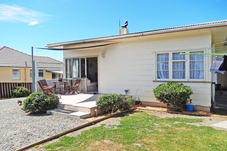 Photo of property in 10 Mclean Street, Oamaru North, Oamaru, 9400