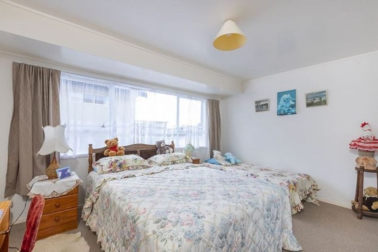 Photo of property in 16 Arohia Place, Snells Beach, 0920