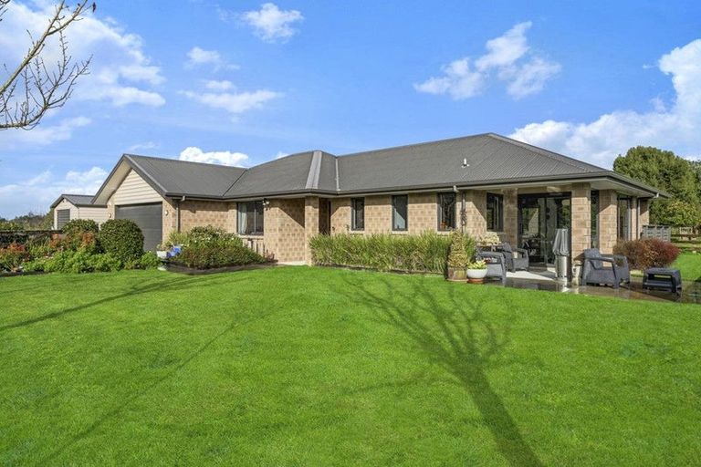 Photo of property in 18 Bird Road, Pirongia, Te Awamutu, 3876