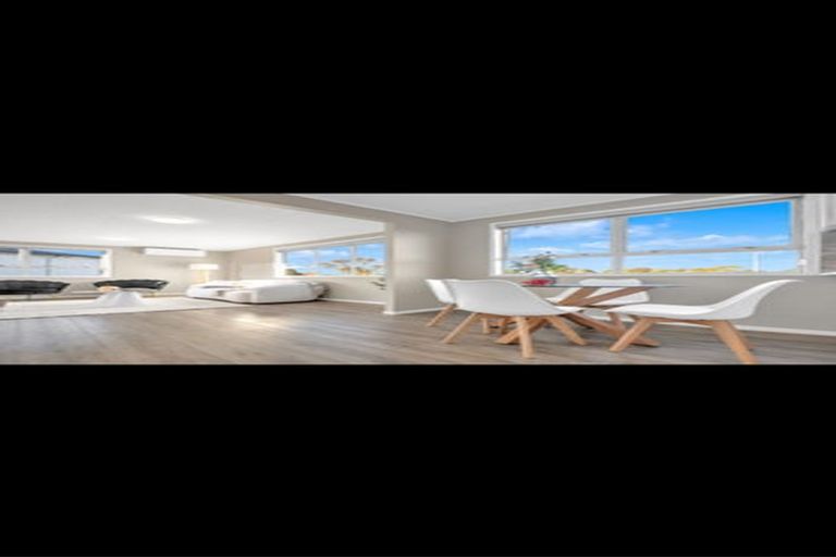 Photo of property in 3 Innismara Avenue, Wattle Downs, Auckland, 2103