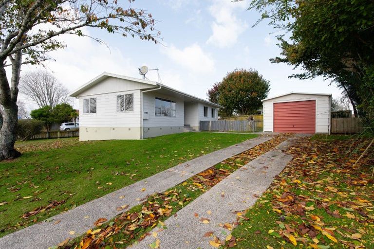 Photo of property in 11 Crawshaw Drive, Nawton, Hamilton, 3200