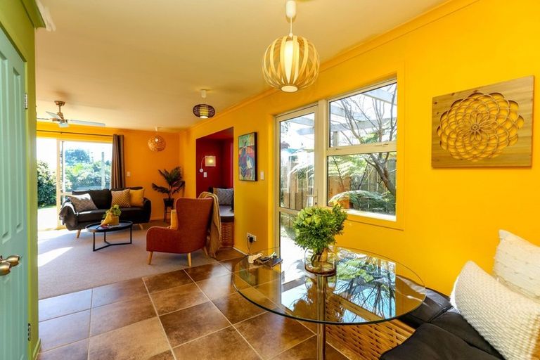 Photo of property in 19 Cumming Street, Okato, 4335