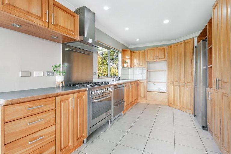 Photo of property in 236 Wishart Road, Helensville, 0875