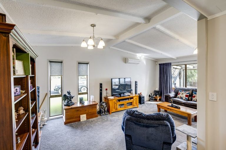 Photo of property in 44 Guppy Road, Greenmeadows, Napier, 4112