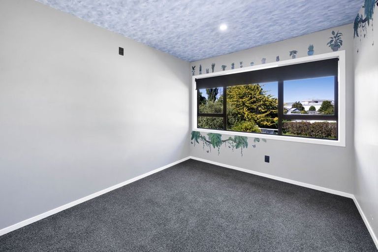 Photo of property in 61 Stanners Street, Eltham, 4322