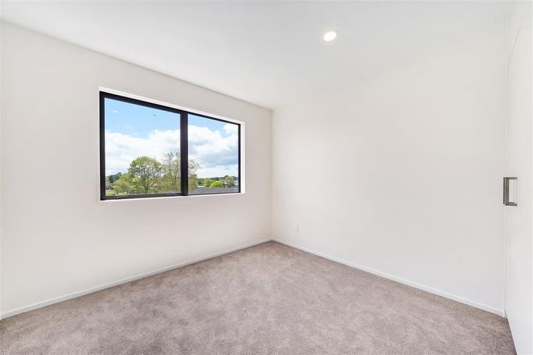 Photo of property in 6/2 Wood Street, Papakura, 2110