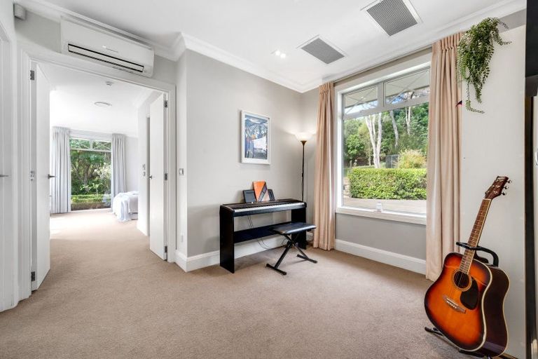 Photo of property in 1 Pearson Road, Whitford, Howick, 2571