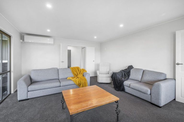 Photo of property in 36b Grand Vue Road, Kawaha Point, Rotorua, 3010