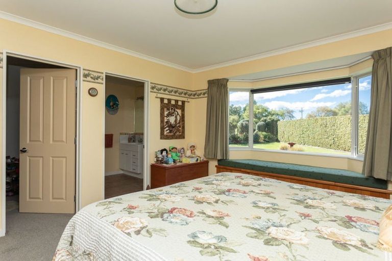 Photo of property in 8 Bowen Street, Woodville, 4920