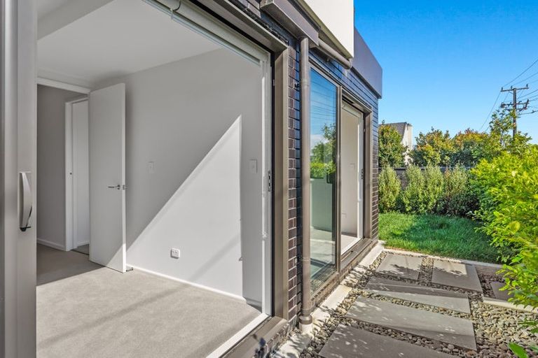 Photo of property in 23 Frater Avenue, Milford, Auckland, 0620