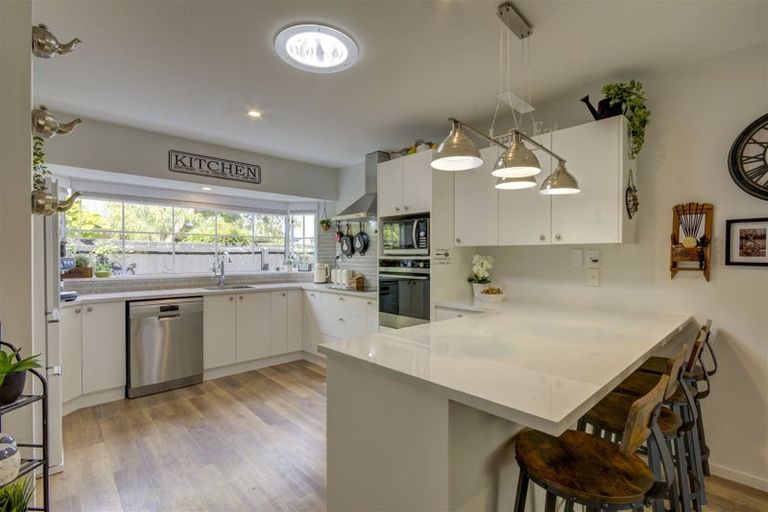 Photo of property in 20 Regent Avenue, Rangiora, 7400