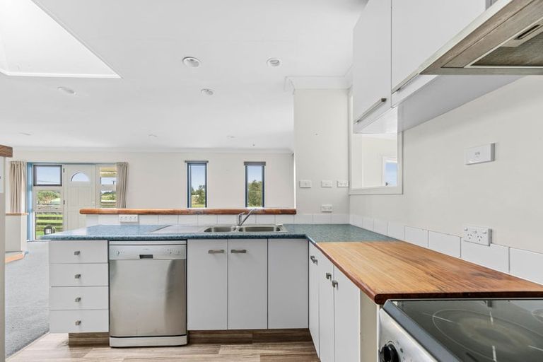 Photo of property in 55 Matarikoriko Road, Brixton, Waitara, 4382