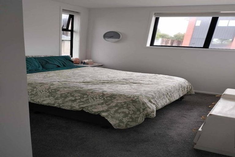 Photo of property in 1/10 Wilsher Crescent, Henderson, Auckland, 0612