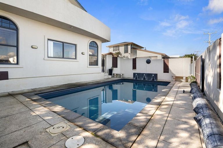 Photo of property in 237 Pukehina Parade, Pukehina, Te Puke, 3189