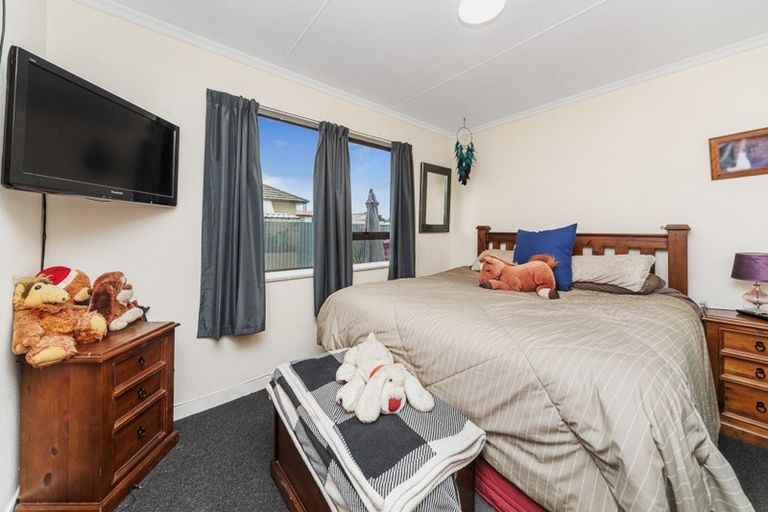 Photo of property in 18 Wye Street, Rongotea, 4476