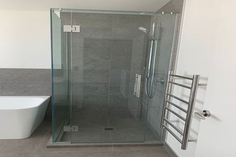 Photo of property in 4 Glide Lane, Whitby, Porirua, 5024