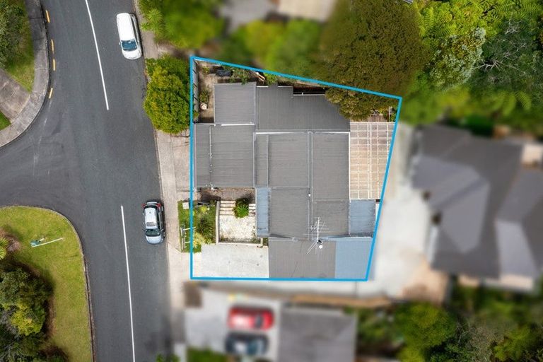 Photo of property in 5 Saddleback Rise, Murrays Bay, Auckland, 0630