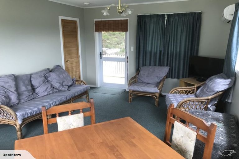 Photo of property in 10 Dorset Street, Picton, 7220