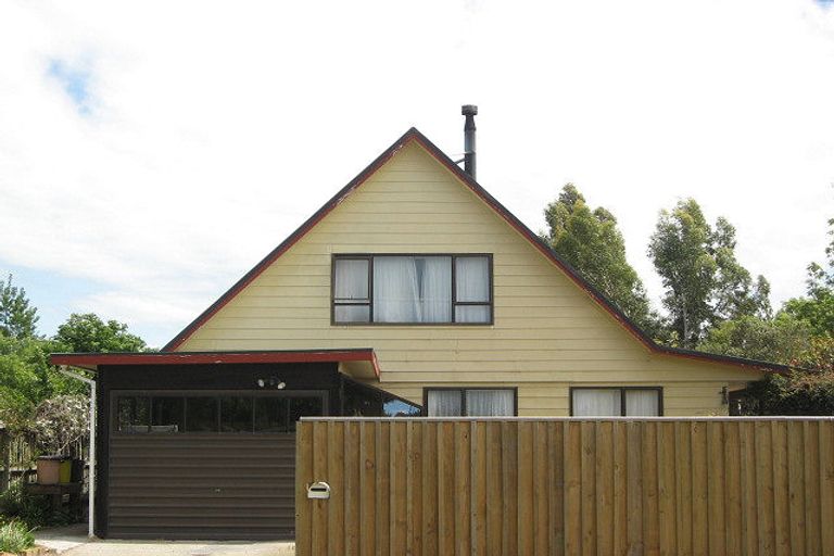 Photo of property in 33 Kings Avenue, Waikuku Beach, 7402