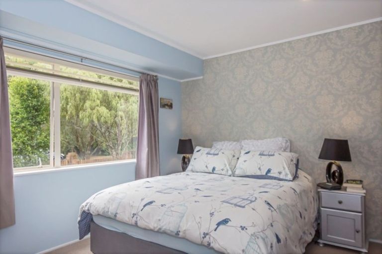 Photo of property in 5 Shadon Place, Stanmore Bay, Whangaparaoa, 0932