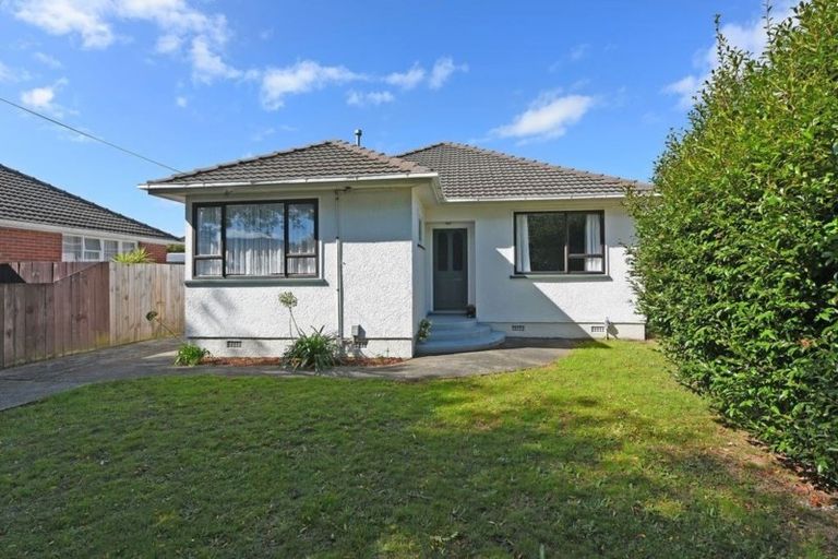 Photo of property in 80 Pine Avenue, Ebdentown, Upper Hutt, 5018