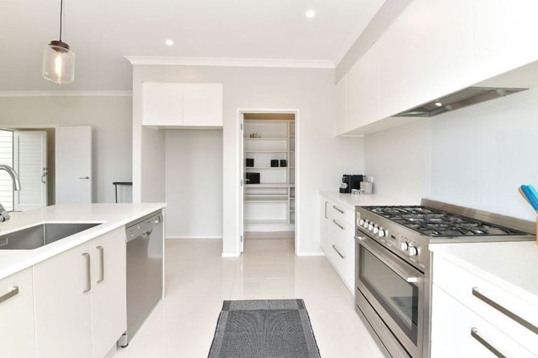 Photo of property in 6 Hapuka Close, Snells Beach, 0920