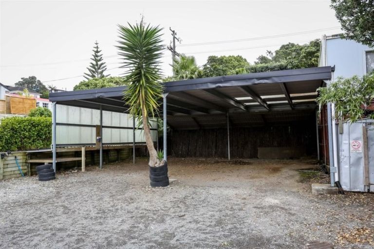 Photo of property in 17 Lawry Street, Blagdon, New Plymouth, 4310