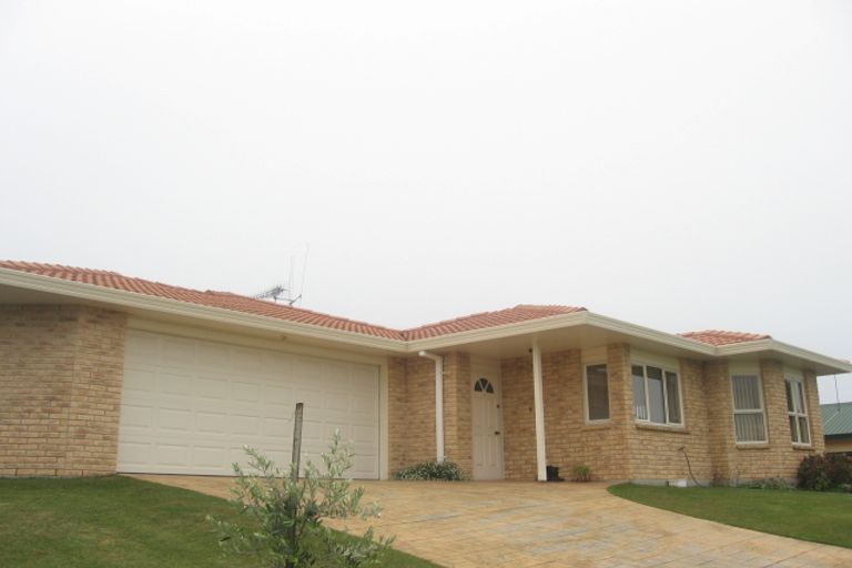 Photo of property in 50 Fairview Place, Te Puke, 3119