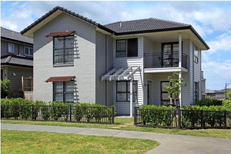 Photo of property in 19 Emilia Nixon Lane, Stonefields, Auckland, 1072