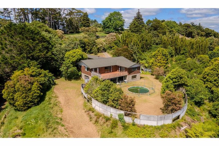 Photo of property in 73 Cottle Hill Drive, Kerikeri, 0293
