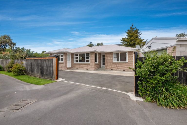 Photo of property in 74 Dover Street, St Albans, Christchurch, 8014